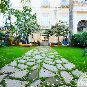 Il Giardino Falcone Couette-café